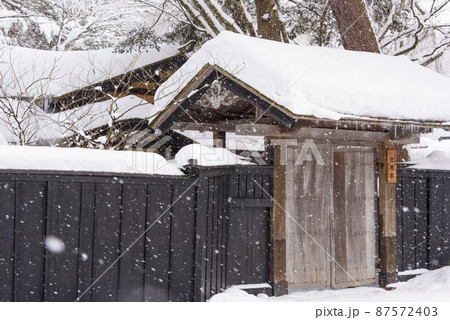 角館武家屋敷の雪化粧 角館武家屋敷の雪化粧 87572403