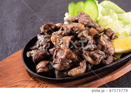 地鶏炭火焼　地鶏　炭火焼き 87573779