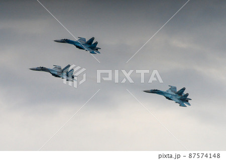 supersonic fighters SU 27 of the Russian Air Force in flight 87574148