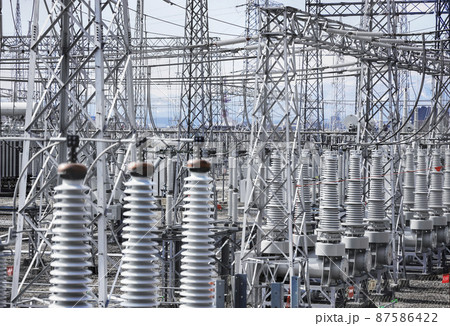 変電所 鉄塔 変電所 鉄塔 87586422