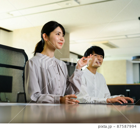 ビジネスシーン 87587994