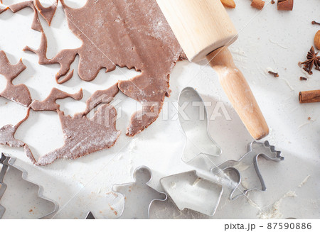 Christmas gingerbread cookie cutters. 87590886