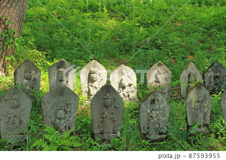 千国街道 前山百体観音　小谷村 87593955
