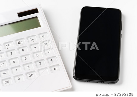 スマホと電卓 87595209
