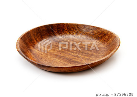 木製の食器、皿 87596509