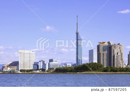 福岡タワーのある風景 87597205