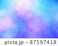 紫と青色のにじんだ背景素材に適してる 87597418