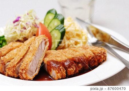トンカツ 87600470