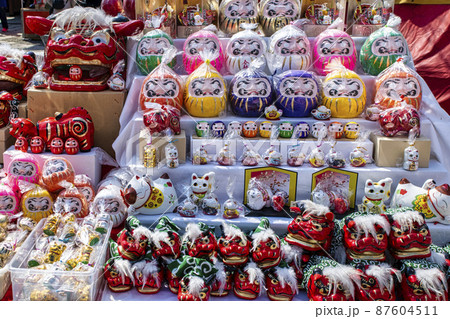 東京都　深大寺だるま市　厄除元三大師大祭　（日本三大だるま市） 87604511