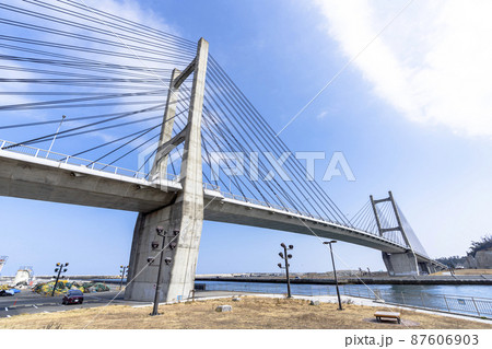 青空と松川浦大橋 福島県相馬市 青空と松川浦大橋 福島県相馬市 87606903