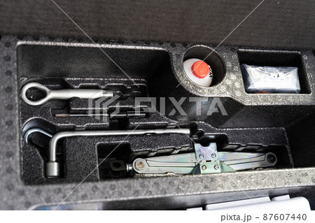 車載工具 87607440