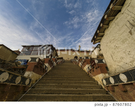 中国 雲南省 シャングリラ ソンツェリン寺 Songzanlin Monastery, China 87607802