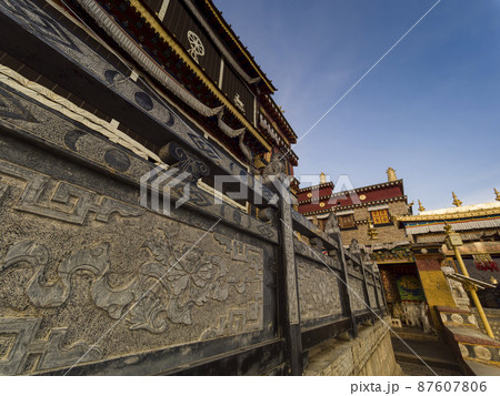 中国 雲南省 シャングリラ ソンツェリン寺 Songzanlin Monastery, China 中国 雲南省 シャングリラ ソンツェリン寺 Songzanlin Monastery, China 87607806