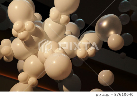 たくさんのバルーンで作られた不思議な空間 87610040