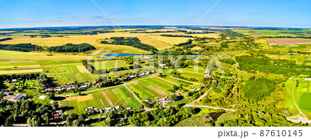 Aerial landscape of Russian Chernozemye. Pozdnyakovo village, Kursk region Aerial landscape of Russian Chernozemye. Pozdnyakovo village, Kursk region 87610145