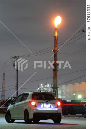 【神奈川県川崎市】愛車と工場夜景の風景 87611555
