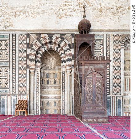 Interior the Mosque of Al Nasir Mohammad Ibn Qalawun Interior the Mosque of Al Nasir Mohammad Ibn Qalawun 87613290