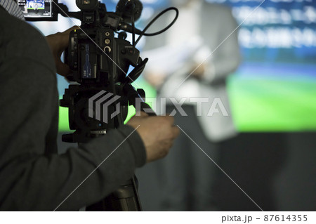 番組収録イメージ　カメラマン 87614355