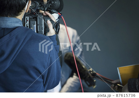 番組制作、取材、インタビューイメージ 87615736