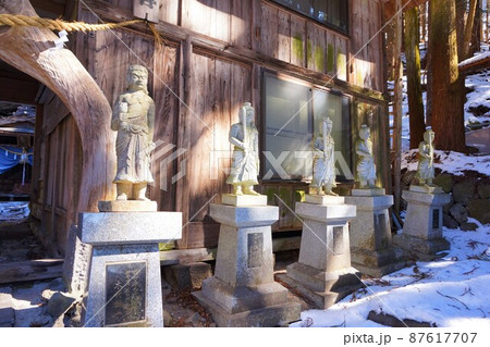 赤城山　瀧澤不動尊　滝沢の不動滝　不動大滝　群馬県指定名勝　爆布　滝　氷瀑 87617707