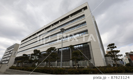 岡山地裁、広島高裁岡山支部、岡山家裁が入ったビル 岡山地裁、広島高裁岡山支部、岡山家裁が入ったビル 87623124