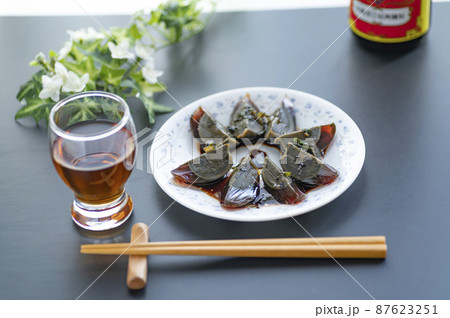 中華料理前菜ピータンには紹興酒 87623251