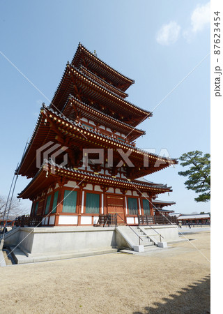 薬師寺　西塔　奈良市西ノ京町 87623454