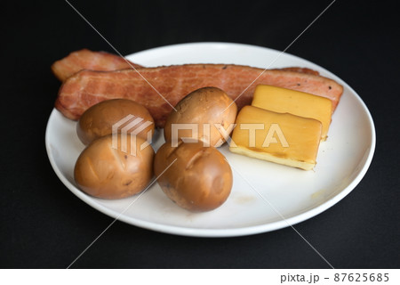 燻製 燻製 87625685