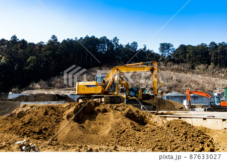 建設機械　重機バックホー　土受入 87633027