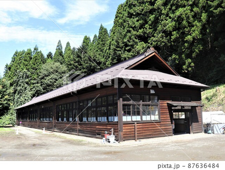 群馬県、旧五反田学校、中之条ビエンナーレ会場 87636484