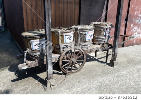 醤油発祥地・湯浅　角長の荷車　和歌山県湯浅町 87636512