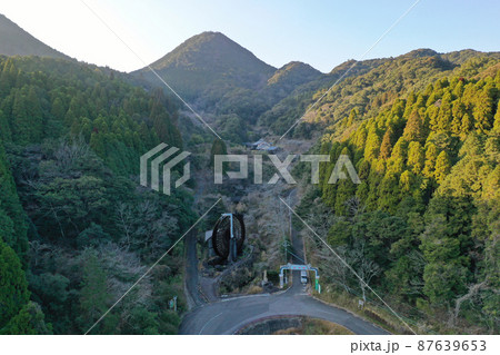 薩摩川内市の竜仙郷の山並み 薩摩川内市の竜仙郷の山並み 87639653