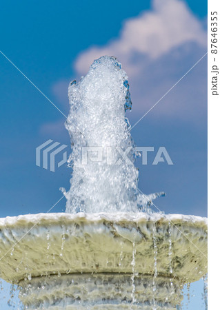 Close-up of top of water fountain. 87646355