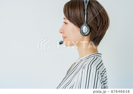 オペレーター ヘッドセット ビジネス 女性 オペレーター ヘッドセット ビジネス 女性 87646638