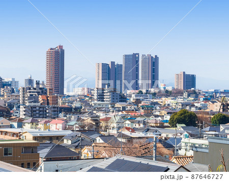 郊外のタワーマンション　相模原市 87646727