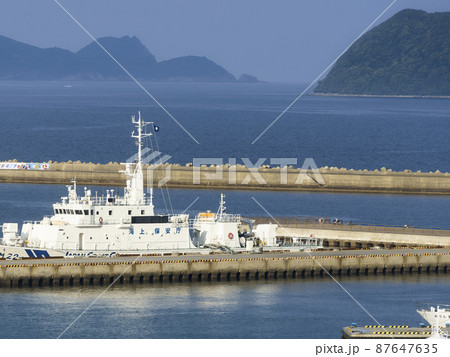 長崎県 五島列島 福江島 福江港に停泊中の海上保安庁巡視船 Fukue Island, Japan 87647635