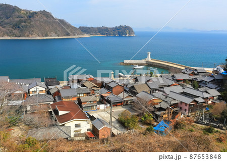 【広島県】歴史の見える丘から見た御手洗町並み保存地区（とびしま海道） 87653848