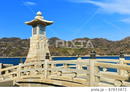 【広島県】晴天下の千砂子波止（御手洗町並み保存地区　とびしま海道） 87653872