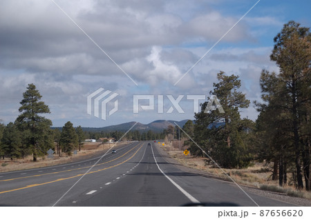 春のアメリカ・グランドサークルドライブ 87656620