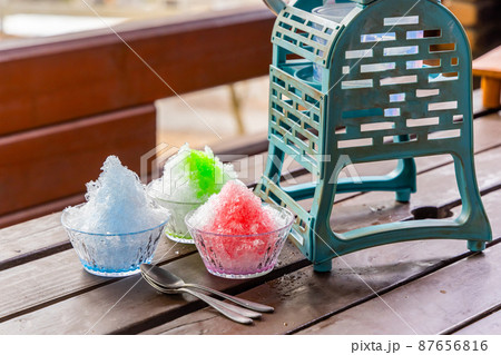 かき氷　Shaved ice that Asian foods 87656816