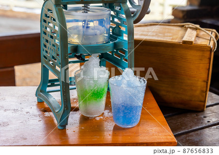 かき氷　Shaved ice that Asian foods 87656833