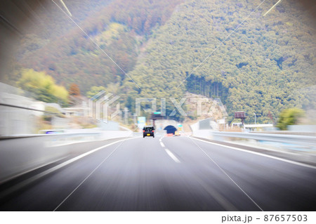 交通イメージ 車間距離 交通イメージ 車間距離 87657503