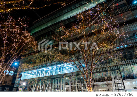 光のページェント せんだいメディアテーク(宮城県仙台市) 光のページェント せんだいメディアテーク(宮城県仙台市) 87657766