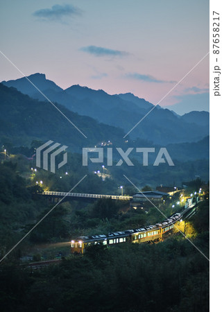 Pingxi Railway line Pingxi Railway line 87658217
