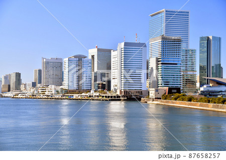 築地大橋／隅田川より竹芝ふ頭方面を望む(東京都港区)【2022.2】 87658257