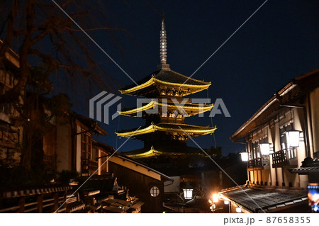 最後の東山花灯路、八坂の塔 最後の東山花灯路、八坂の塔 87658355