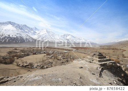 ヴァン遺跡　ストゥーパ 87658422