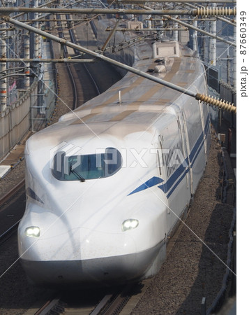 新幹線N700S　J8編成　山科付近にて 87660349