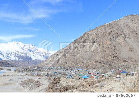 ホログ　町並み 87660667