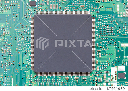 プリント回路基板　パッケージ　QFP 87661089